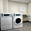 Holiday Inn Express And Suites Milwaukee - Brookfield By IHG
