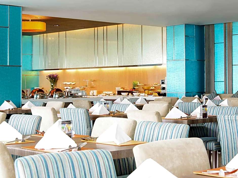 Novotel Bangkok Impact Hotel