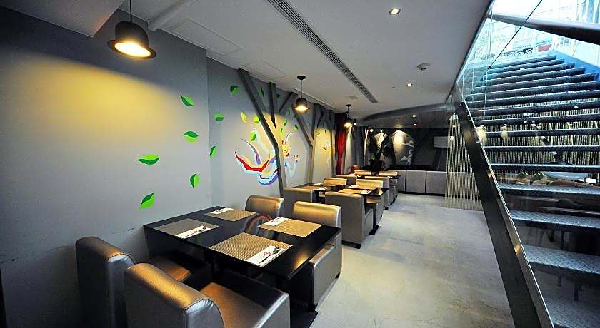 Hotelday Plus Tamsui