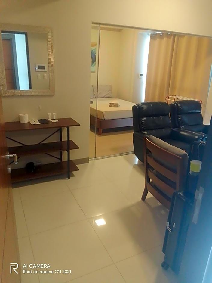 Mactan Newtown Beach One Manchester Palace