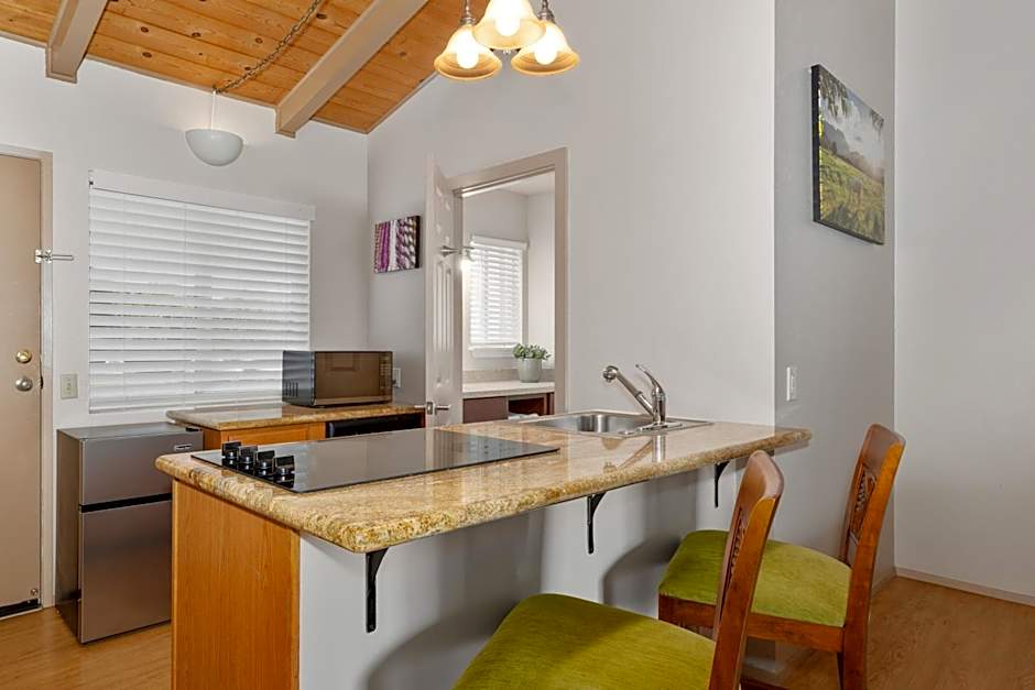 Castle Waimea Country Lodge