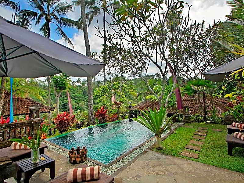 The Mahogany Villa