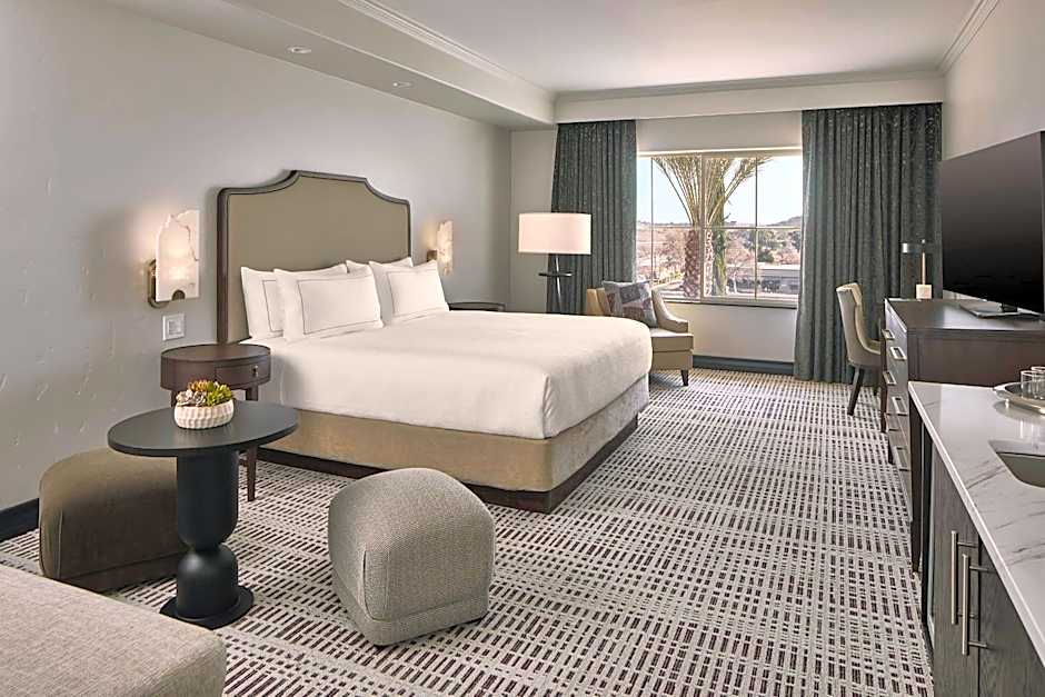 Bellasera Hotel & Suites Paso Robles, Tapestry by Hilton