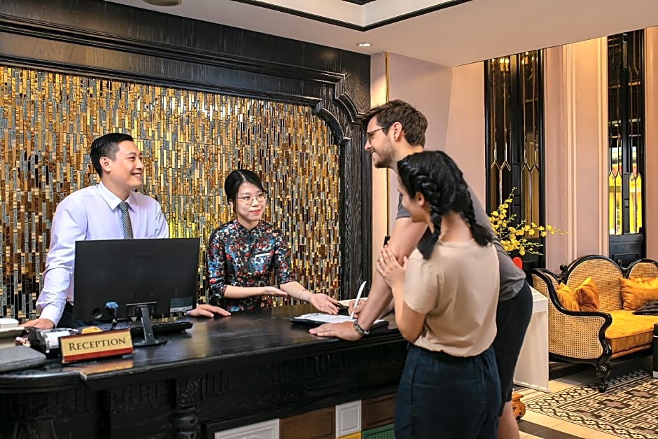 Oriental Central Hotel