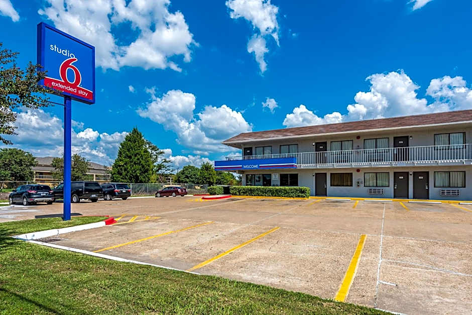 Studio 6-Monroe, LA - Hwy 165