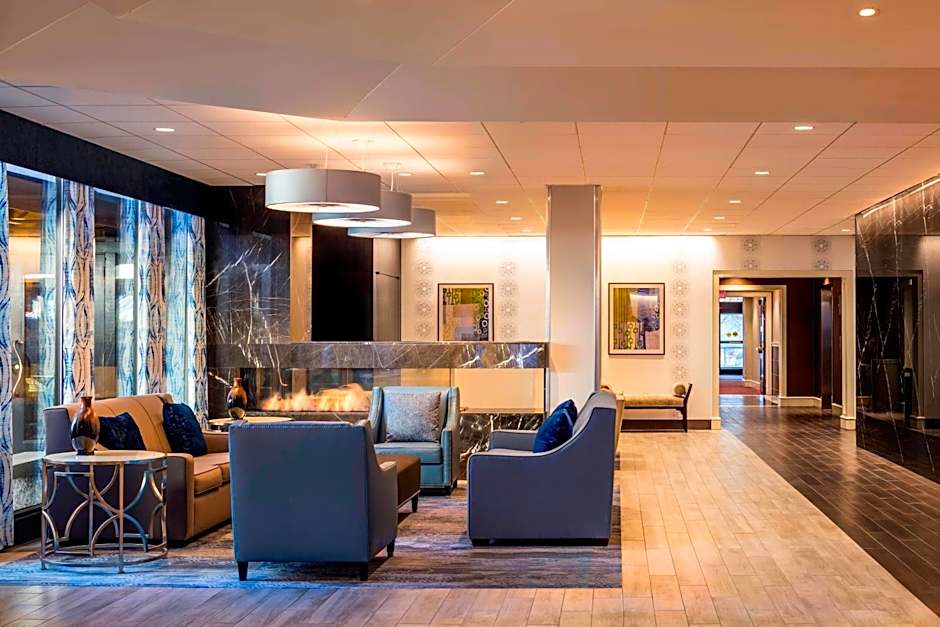 The Four Points by Sheraton Norwood Conference Center