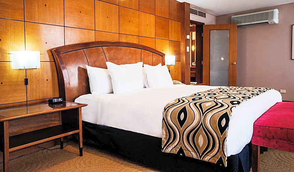 Crown Hotel