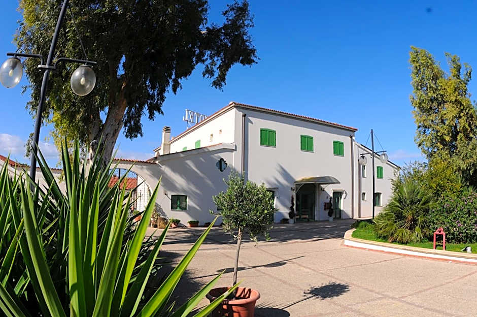 Hotel Masseria Marziale