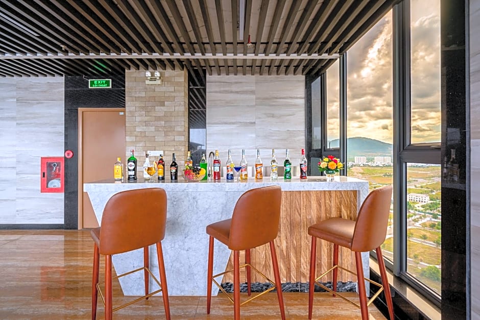 EMERALD BAY HOTEL & SPA