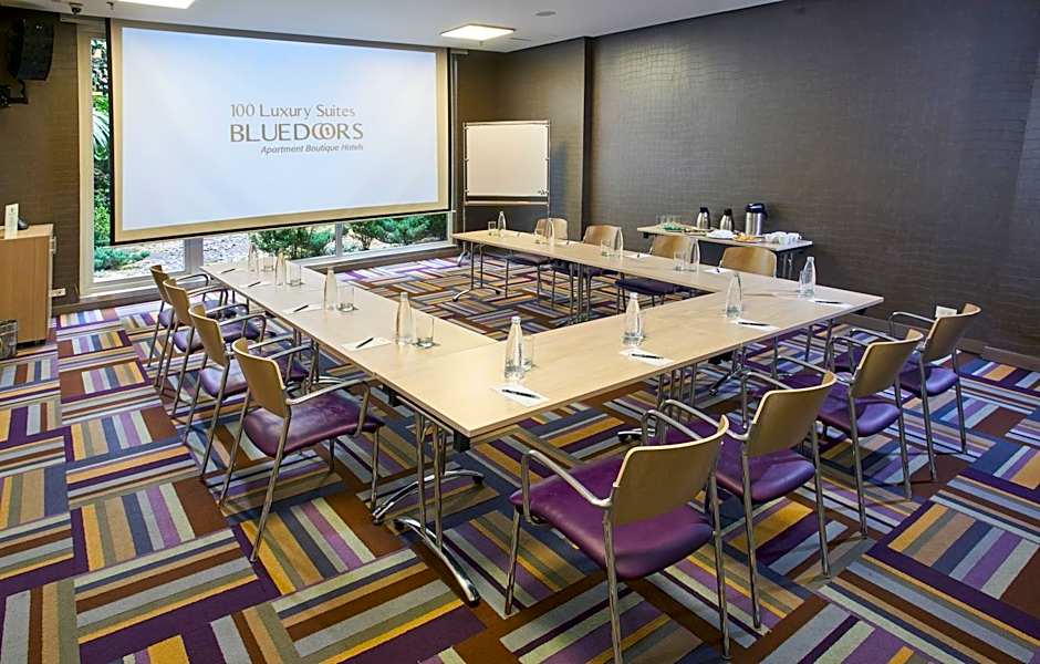 Hotel Bluedoors 100 Luxury Suites by Preferred