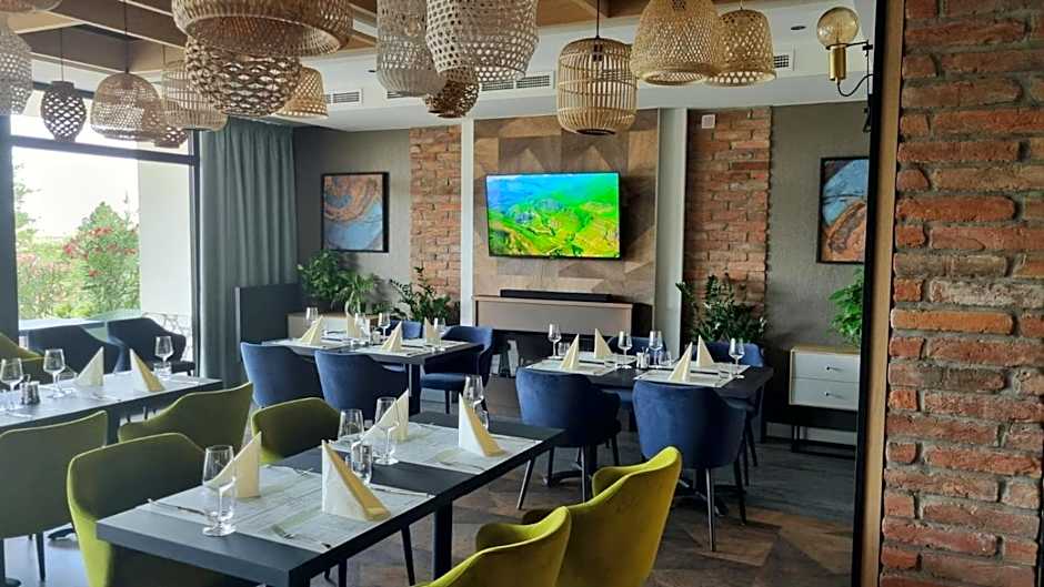 Hotel Kőporos Hercegkút