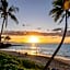 3mins Walk to Beach! Laundry, Pool, Hot Tub & More