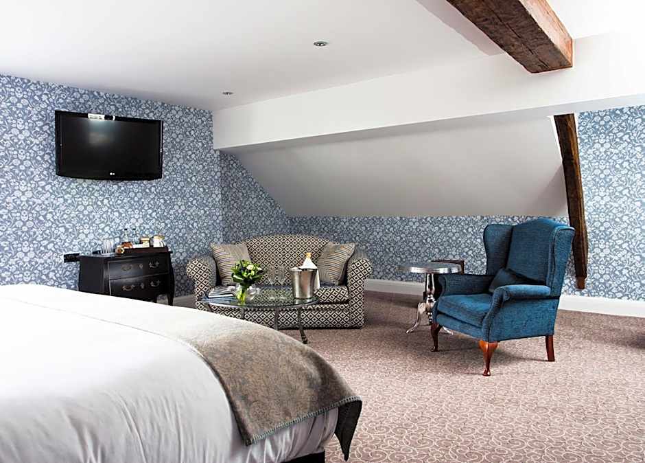 Photo 1 of 2 of 1 King Bed Suite