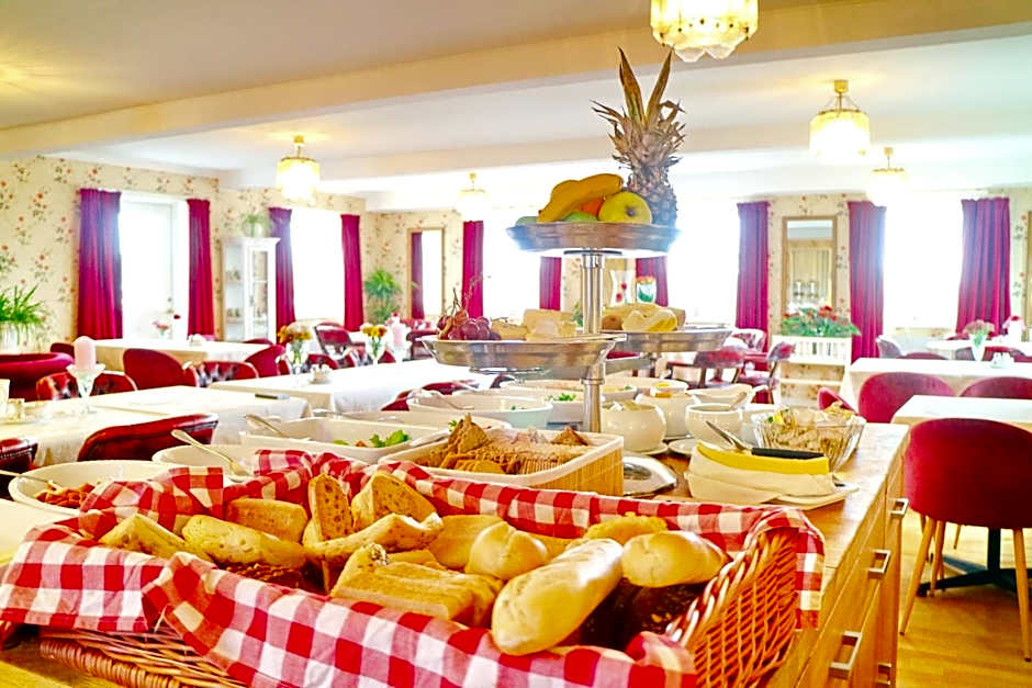 Vänerport Lakefront Hotell