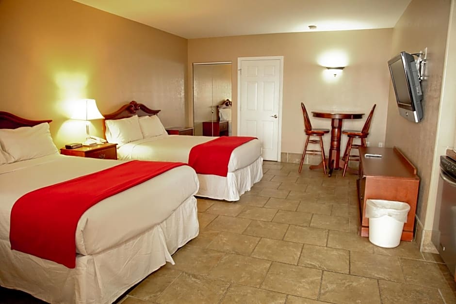 Lake Grassy Inn & Suites