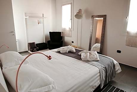Dolce-Twin room-Superior-Ensuite with Shower-Countryside view