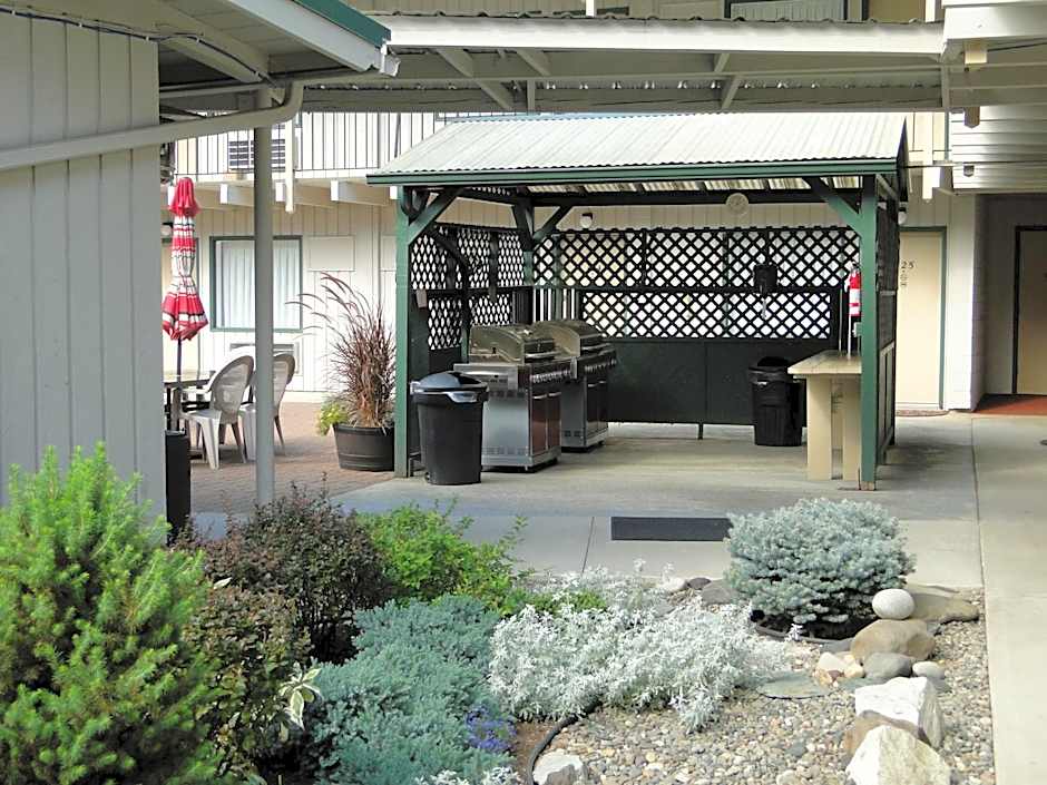 Konkolville Motel