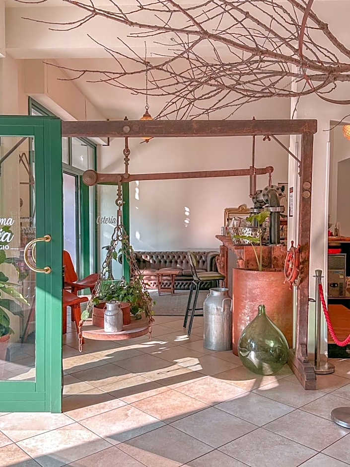 Ennesima Osteria con Alloggio - Bike Hotel