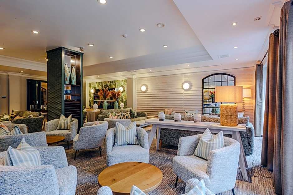 The Runnymede-On-Thames