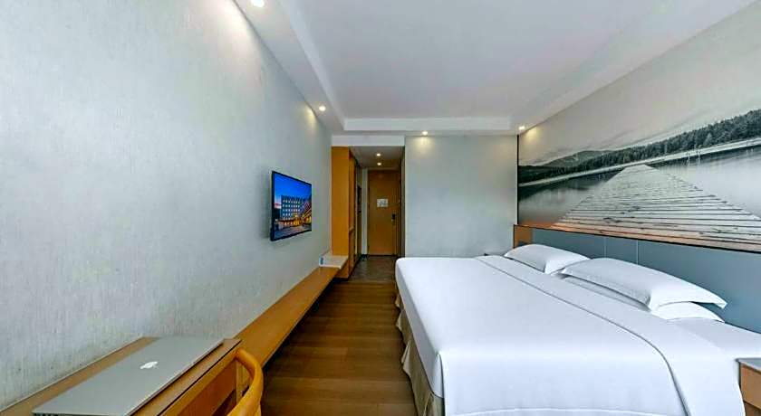Zhenxing Hotel
