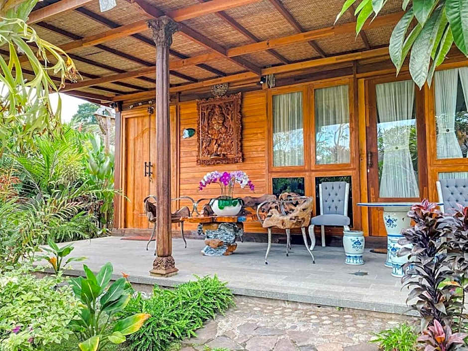 Pangkung Carik Villa by Pramana Villas