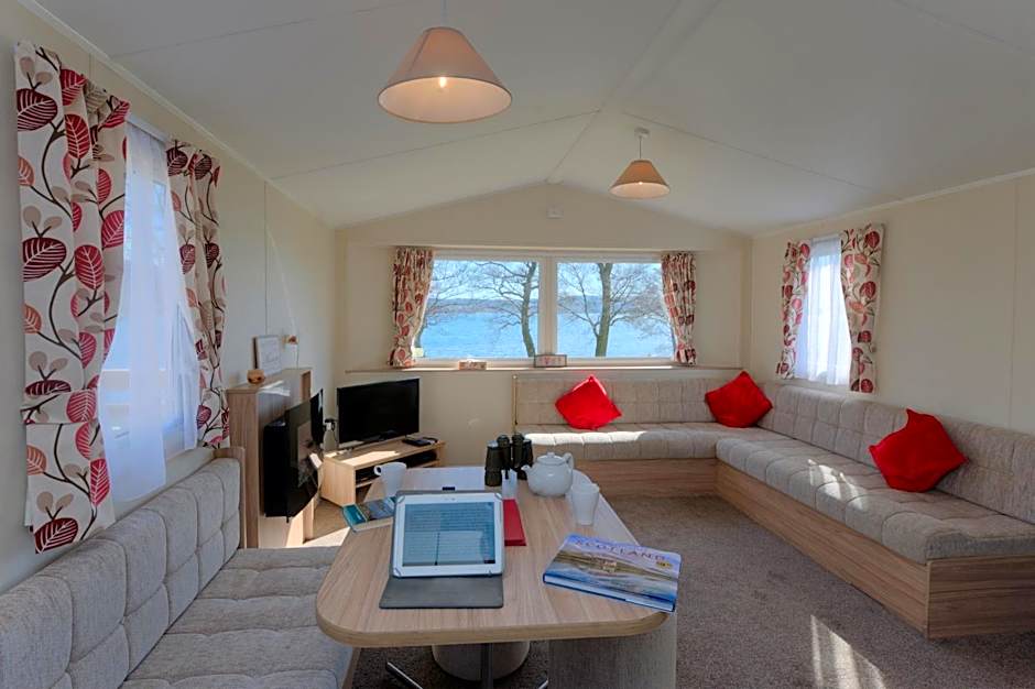 Appin Holiday Homes -Caravans, Lodges, Shepherds Hut and Train Carriage stays
