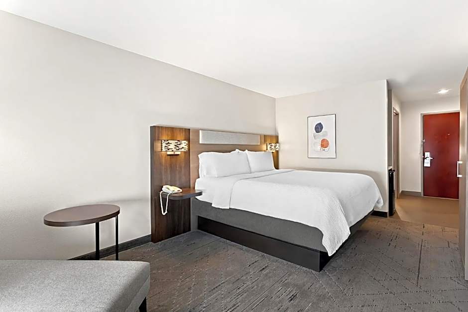 Holiday Inn Express & Suites Perry By IHG