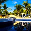 Ixtapa Palace