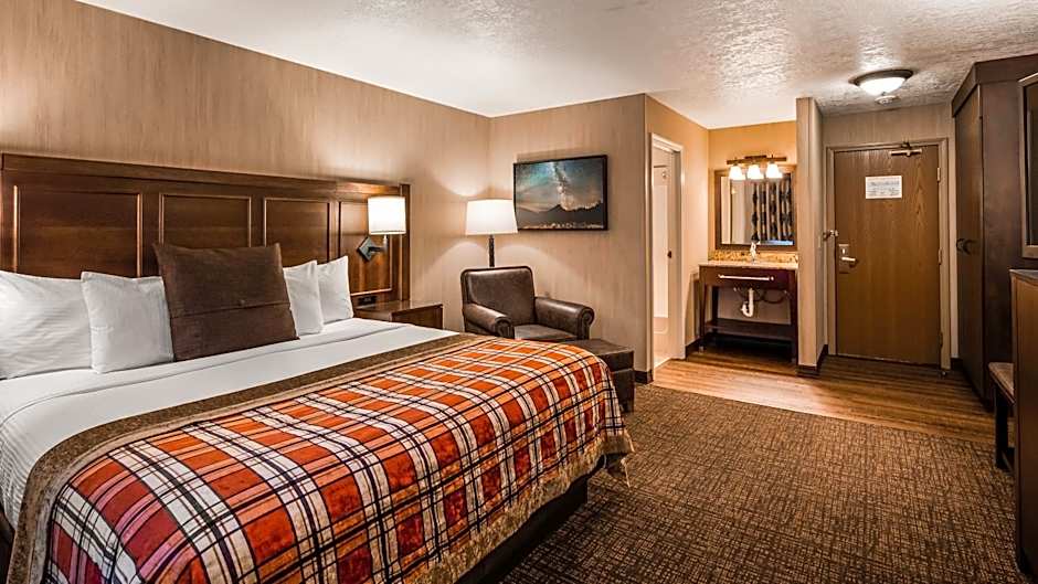 Best Western Plus Flathead Lake Inn & Suites