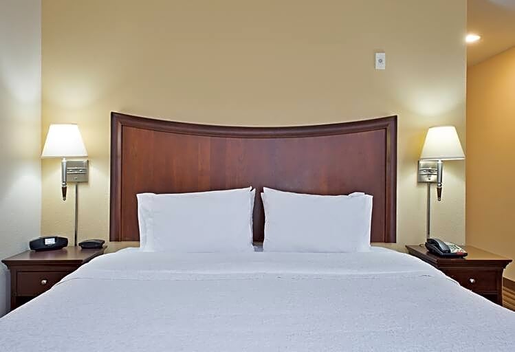 Hampton Inn By Hilton Gainesville-Haymarket