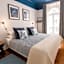 INT Lisbon Suites