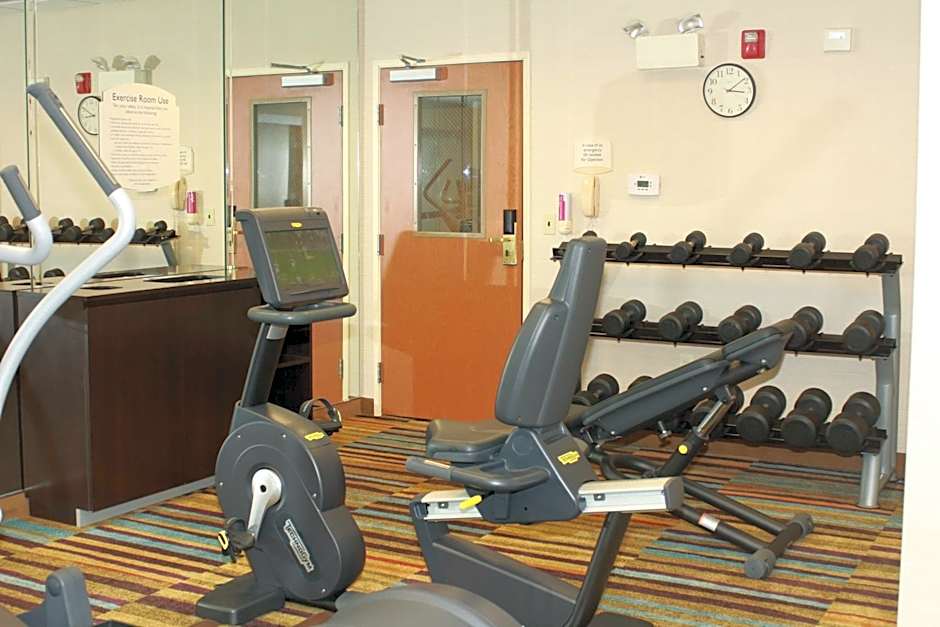 Fairfield Inn & Suites by Marriott Fairmont