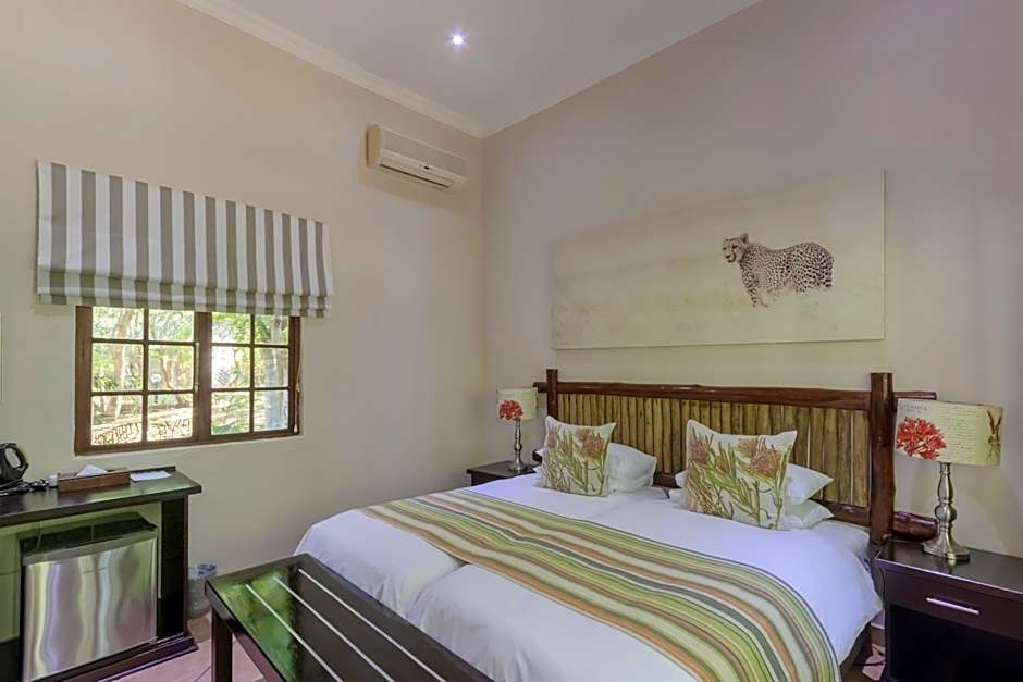 Emdoneni Lodge with Zululand Cat Conservation Project