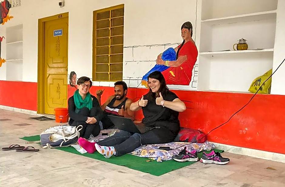 Backpacker Panda Chand Palace