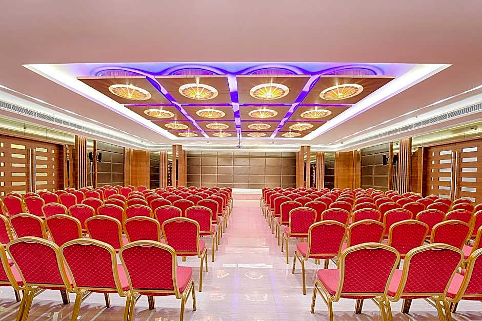 Vivera Grand Hotel - Dindigul