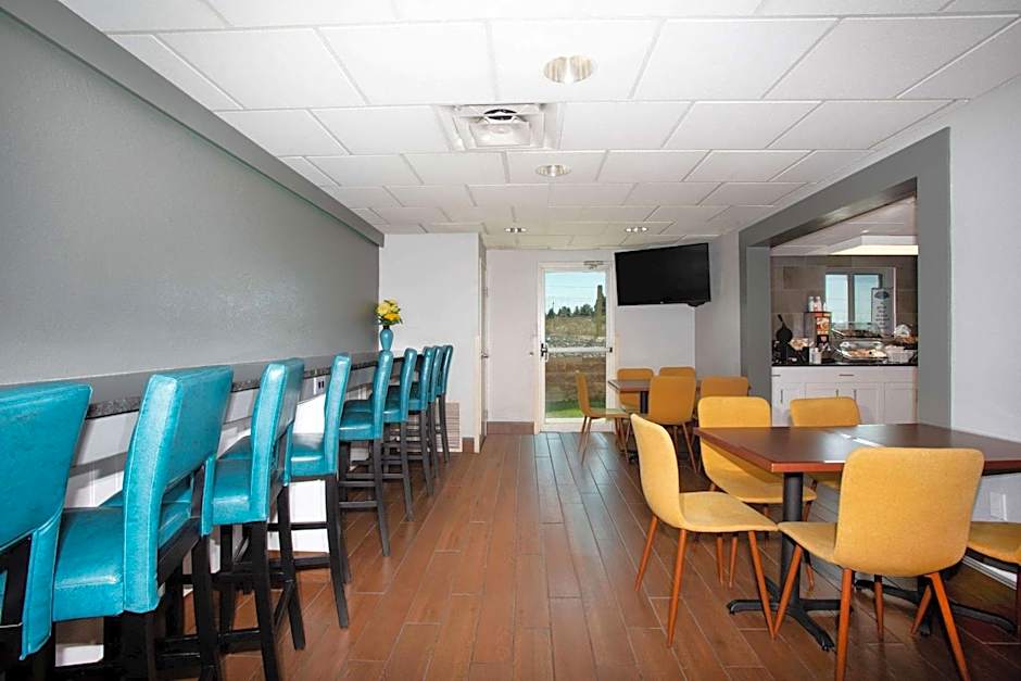 Baymont Inn & Suites Sheridan