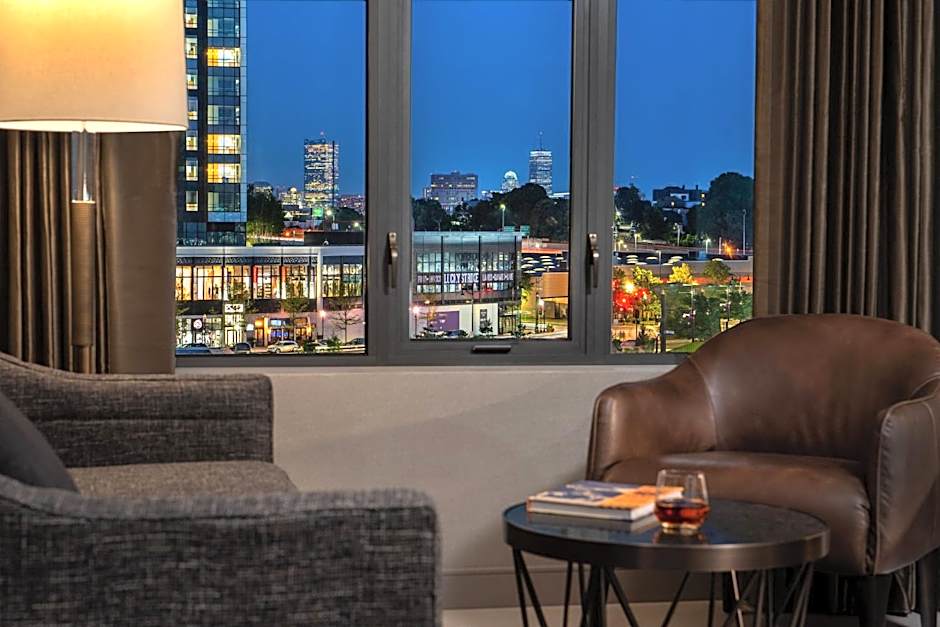 The Row Hotel at Assembly Row, Autograph Collection by Marriott