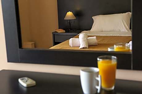 Double or Twin Room with Sea View