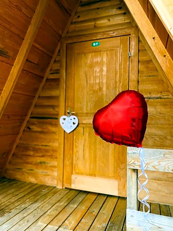 Rooms & Glamping Lana Haus