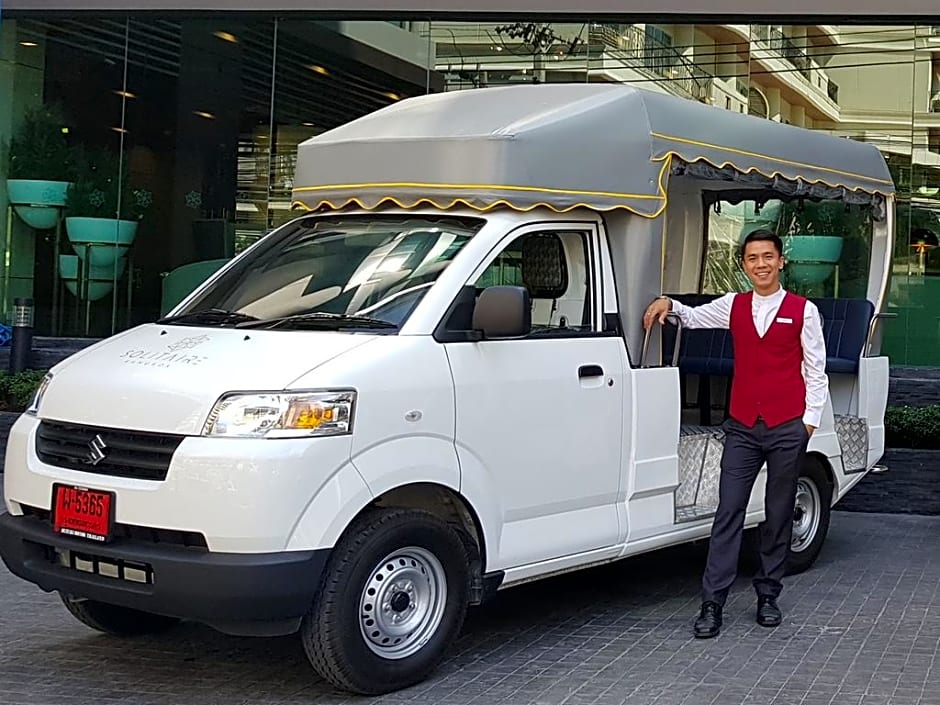 Solitaire Bangkok Sukhumvit 11