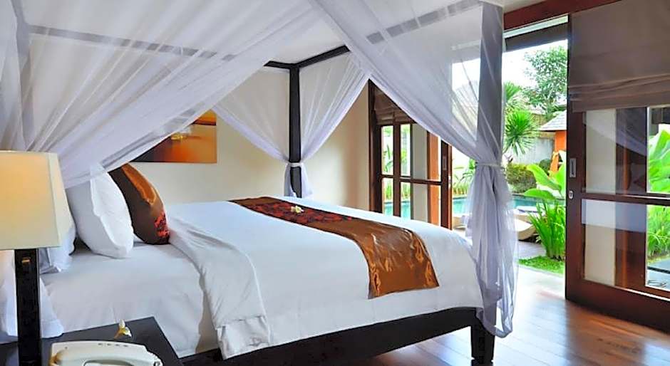 The Khayangan Dreams Villa Umalas