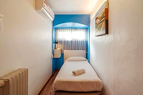 Single Room with Private Bathroom
