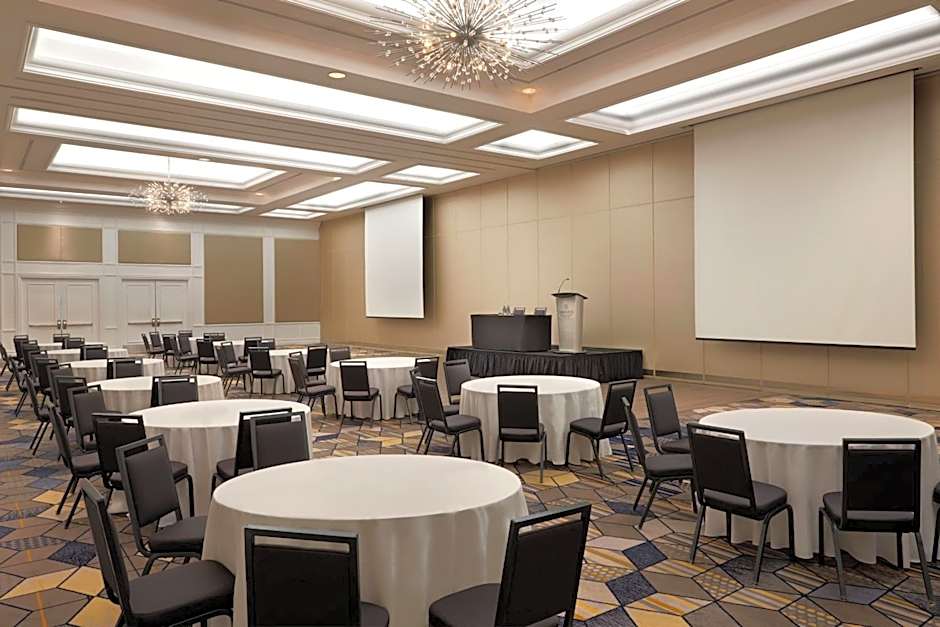 Sheraton Parkway Toronto North Hotel & Suites