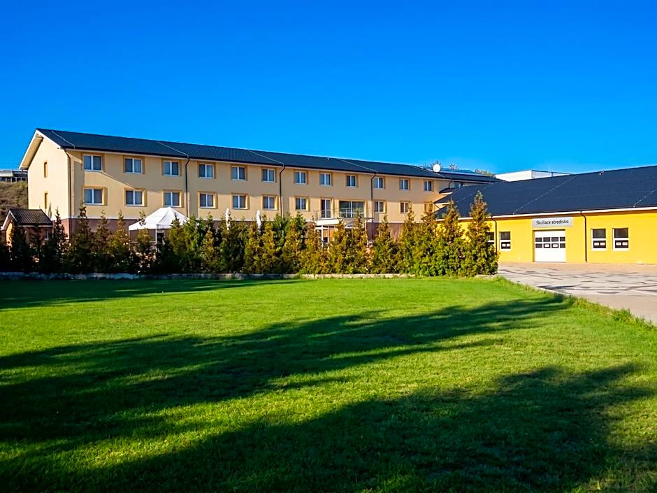Hotel Auto Jas