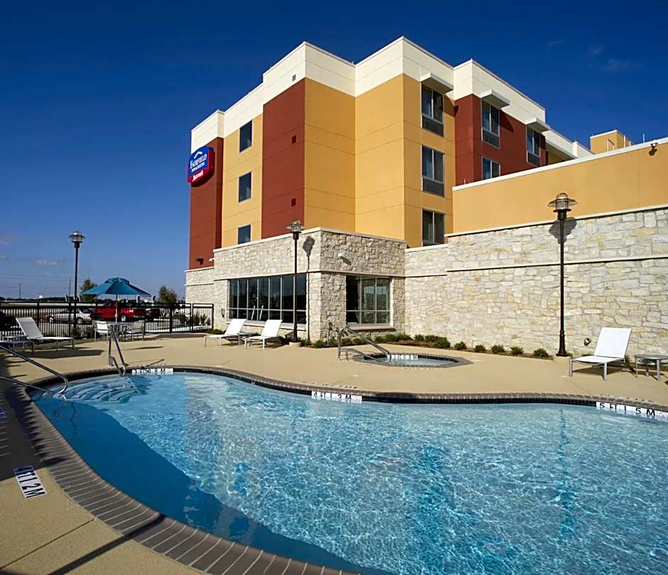 Fairfield Inn & Suites by Marriott Dallas Plano/The Colony