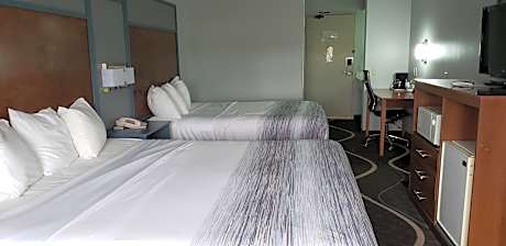 Queen Room with Two Queen Beds - Non-Smoking