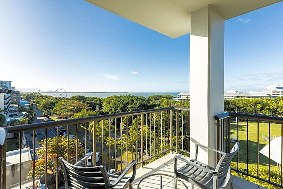 Pacific Hotel Cairns