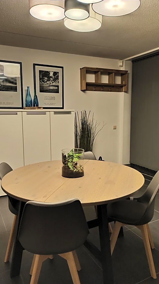 Breakfast at Carin’s