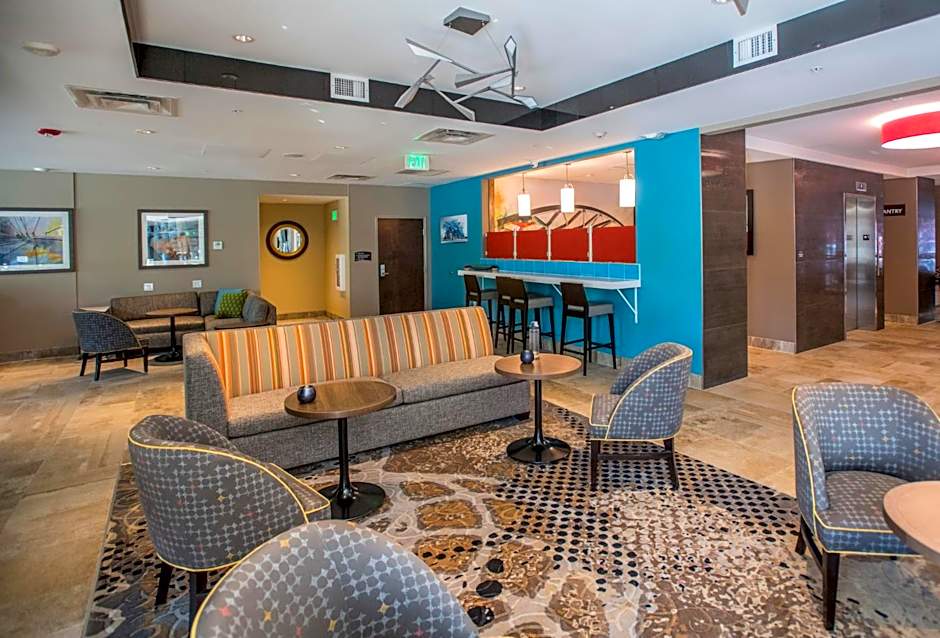 Staybridge Suites Denver Downtown By IHG
