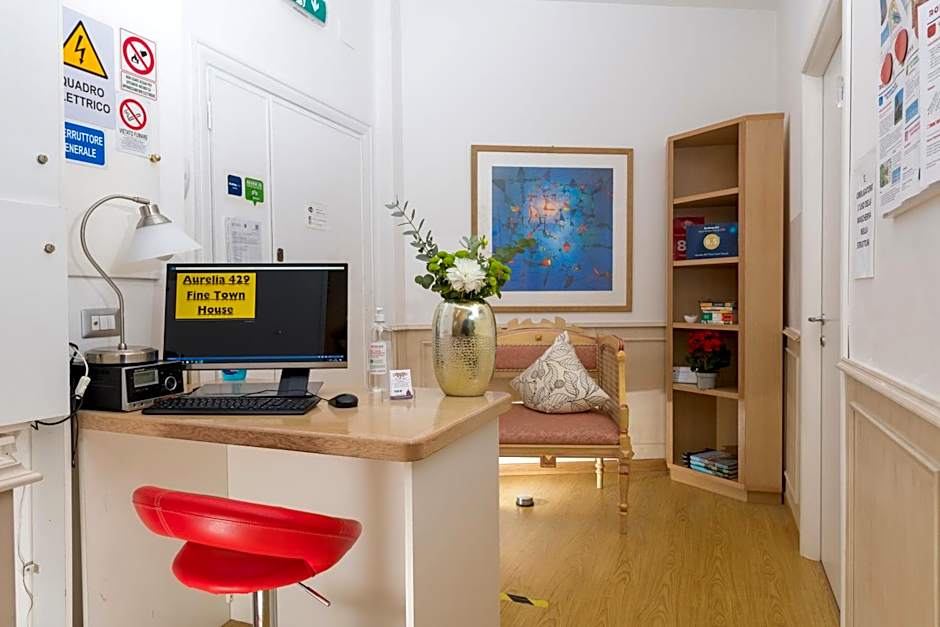 Aurelia 429 Fine Town House